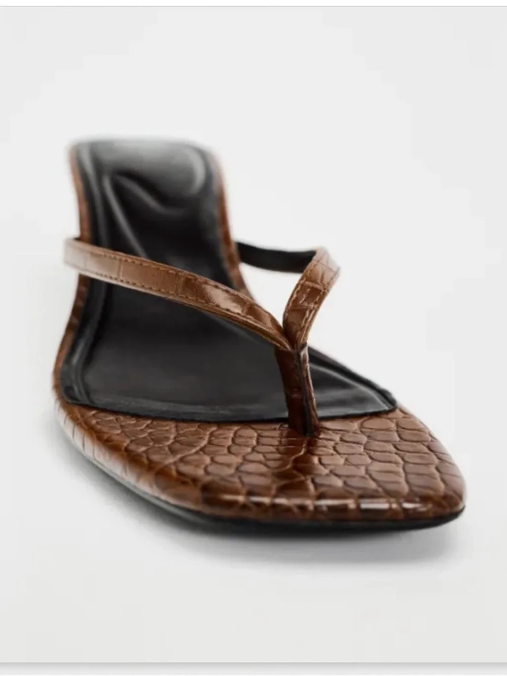 Zara Brown Croc-Embossed Square-Toe Thong Kitten Heel Sandal 38 - Picture 1 of 7